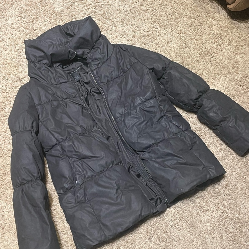 Women’s Calvin Klein cowl neck puffy jacket. Size M.